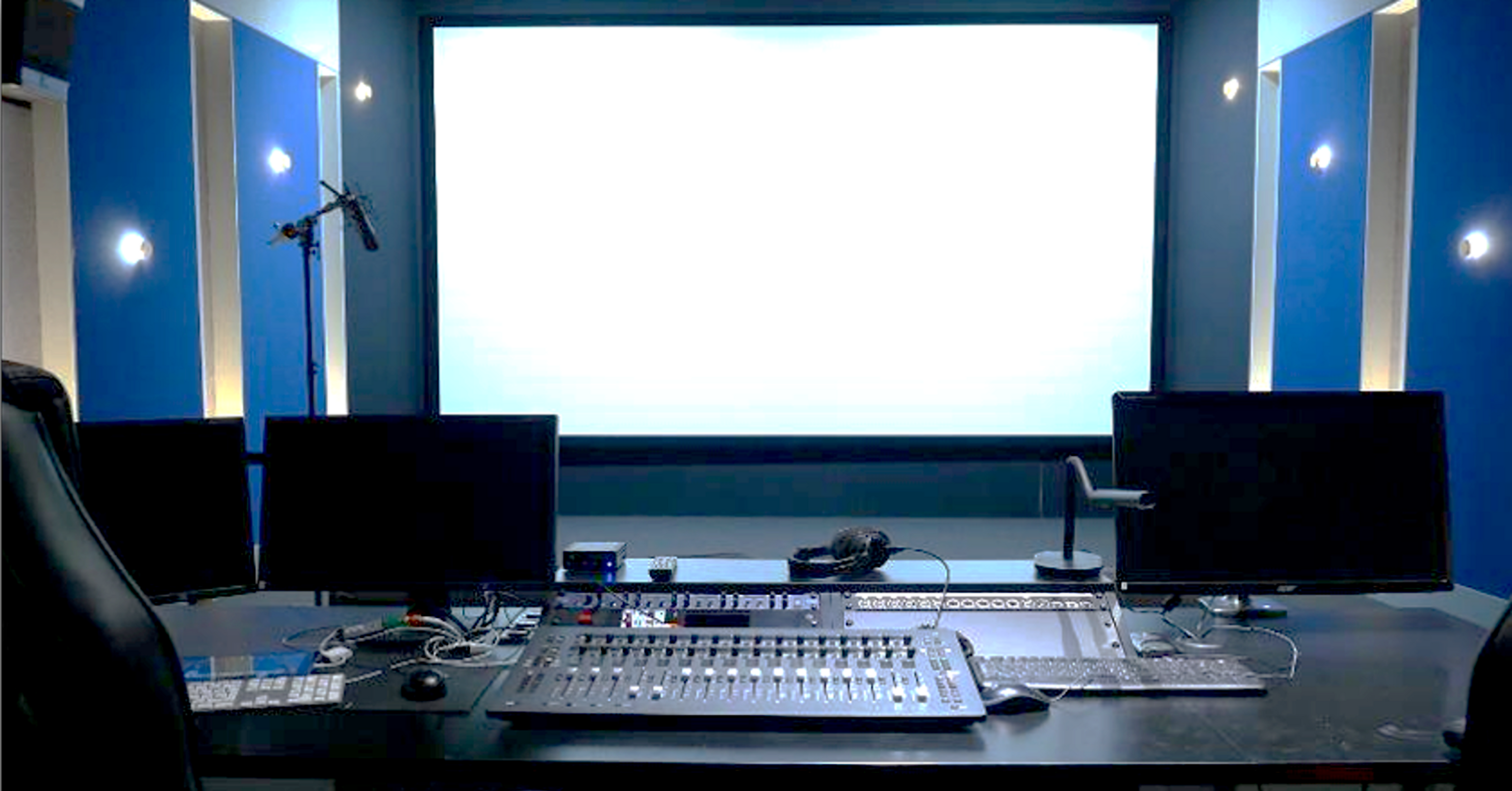 Our newly expanded 21,530 sq. ft facility in Paris showcasing one 7.1.4 Atmos mix room, 14 state-of-the-art recording rooms, and five 5.1 mix rooms.