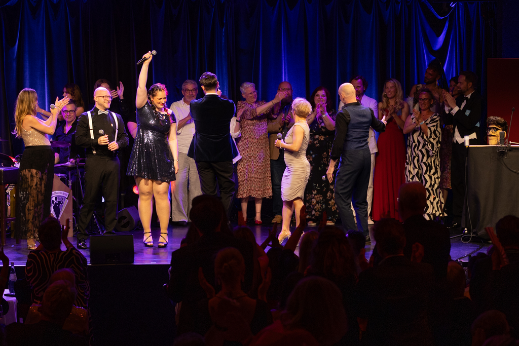 Magical Moment: Thelma the Unicorn Wins German Dubbing Award