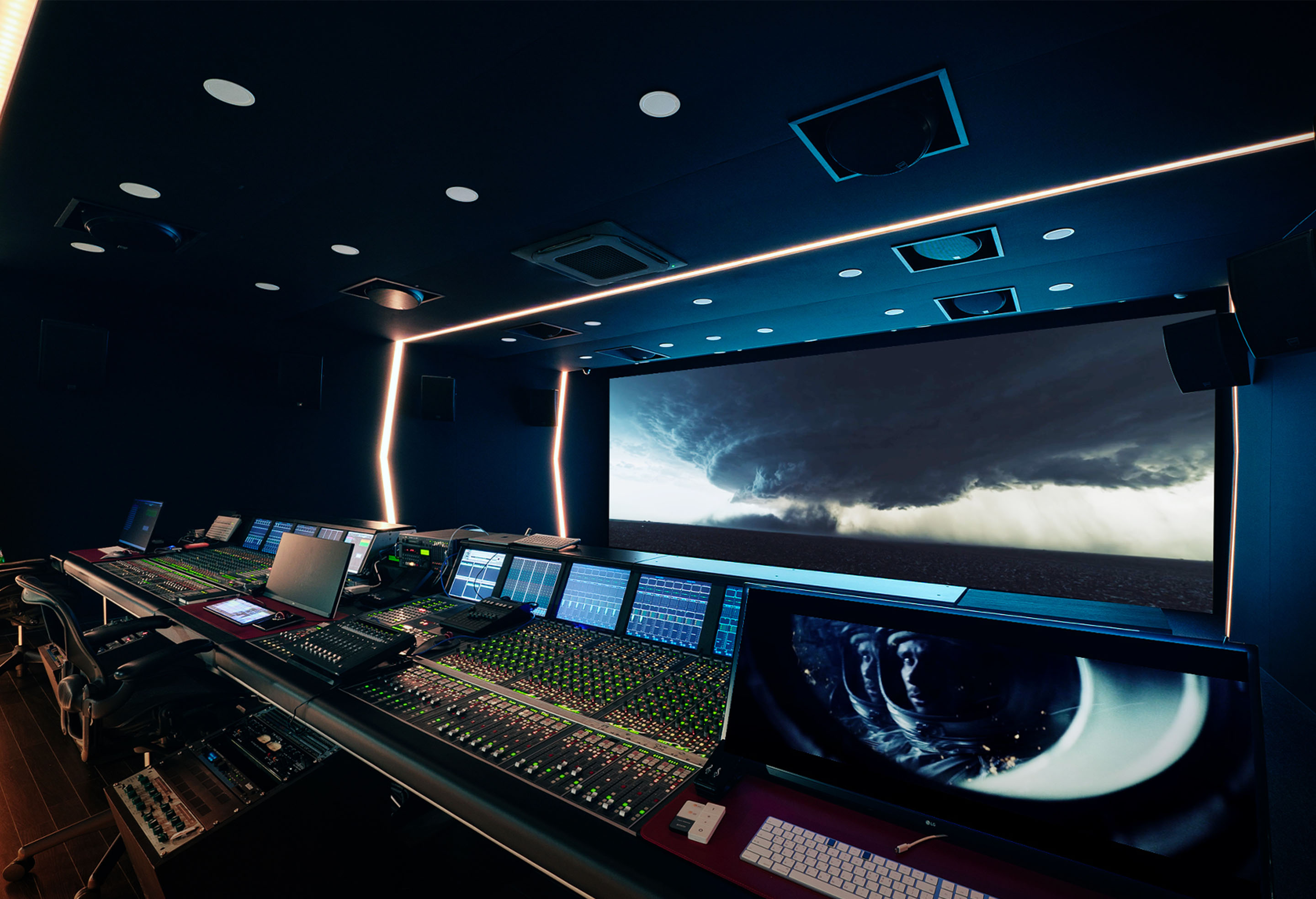 sound and audio editing room